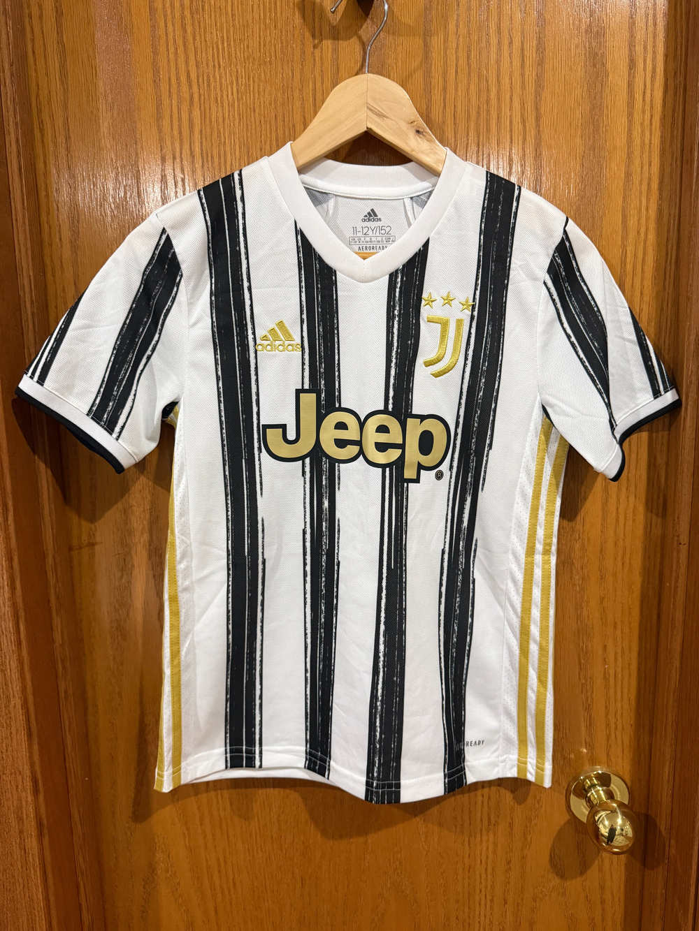 Adidas Juventus Jeep Soccer Jersey White Black Gold Kids 11-12Y 152